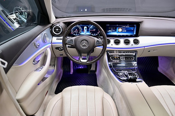 Mercedes-Benz E220 d 20 of 30
