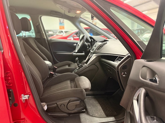 Opel Zafira Tourer 17 of 20