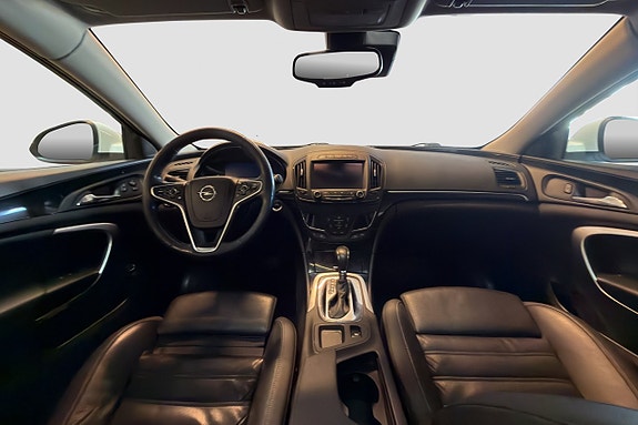 Opel Insignia Country Tourer 12 of 25