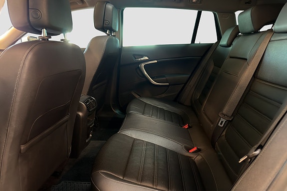 Opel Insignia Country Tourer 9 of 25