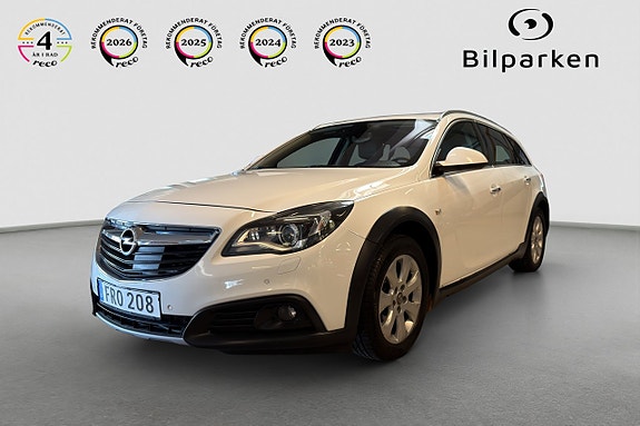 Opel Insignia Country Tourer 4 of 5