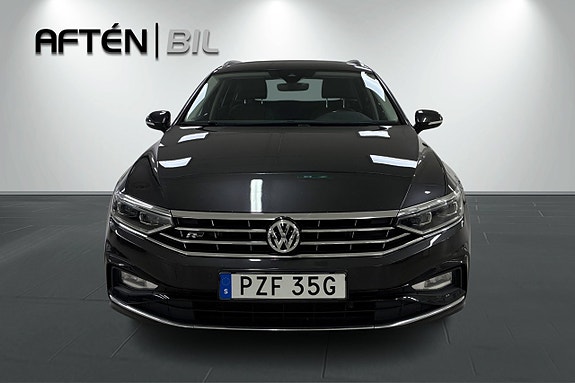 Volkswagen Passat 3 of 5