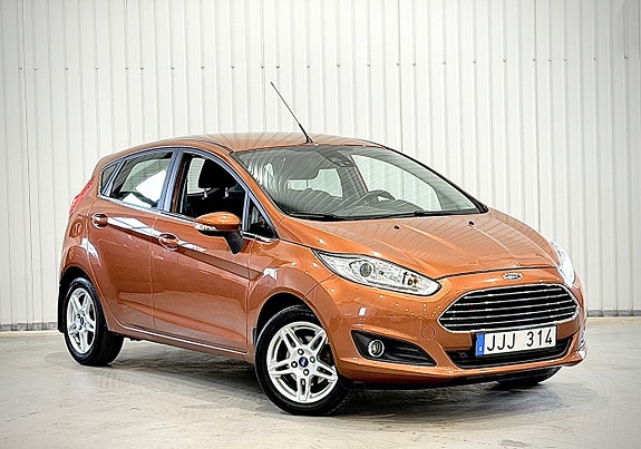 Ford Fiesta 3 of 5