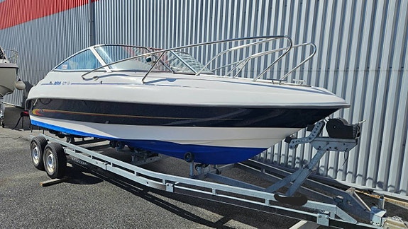 Bella 621 Dc med Mercury 115hk 4- takt 2008 Reserverad!