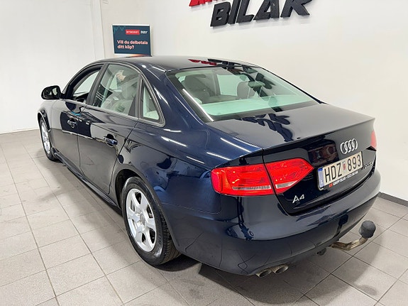 Audi A4 10 of 18