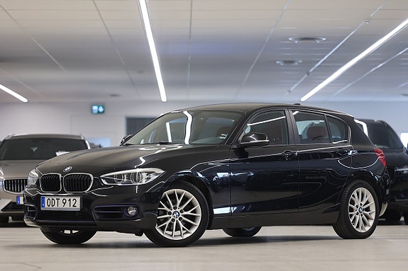 BMW 118d 3 of 5