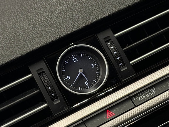 Volkswagen Passat Alltrack 30 of 30