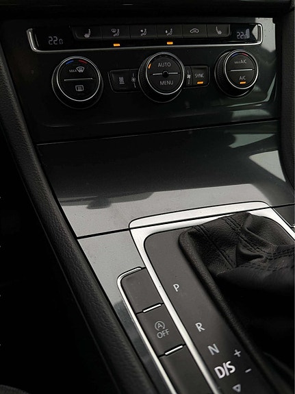 Volkswagen Golf I 16 of 23