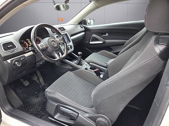 Volkswagen Scirocco 11 of 17