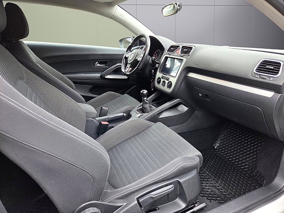 Volkswagen Scirocco 12 of 17