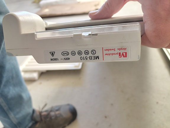 Product image 3 of 3