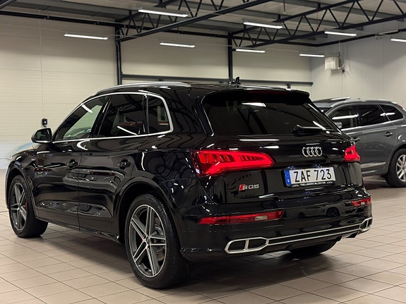 Audi SQ5 11 of 27