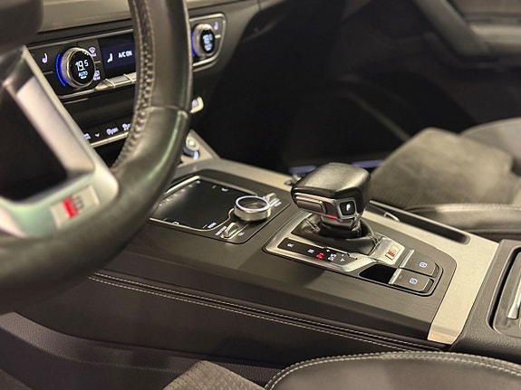 Audi SQ5 15 of 27