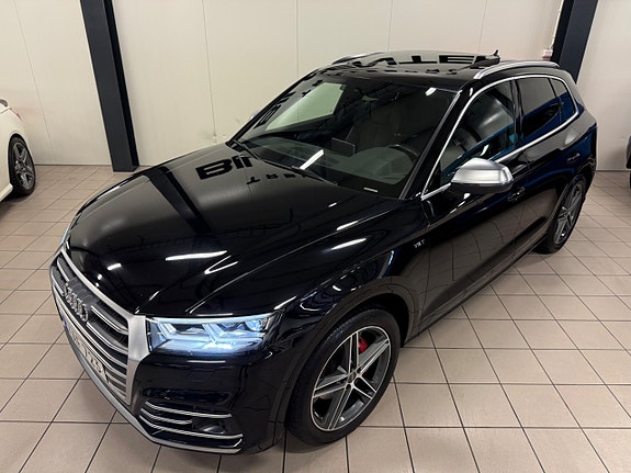 Audi SQ5 4 of 27