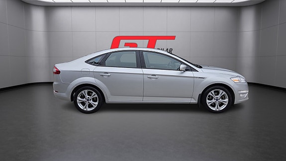 Ford Mondeo 9 of 17
