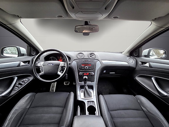 Ford Mondeo 14 of 17