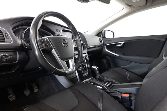 Volvo V40 16 of 21