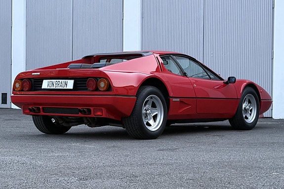 Ferrari 512 2 of 5
