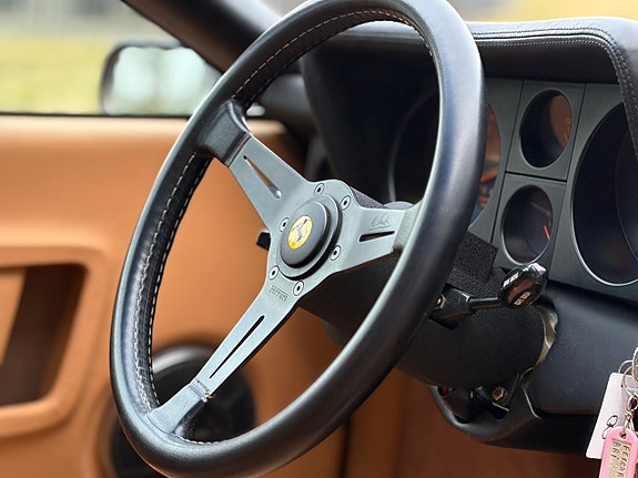 Ferrari 512 16 of 25