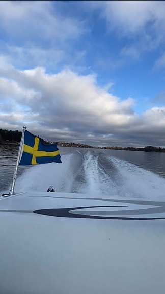 Baja 192 Islander Mercruiser 5.0 2 of 5