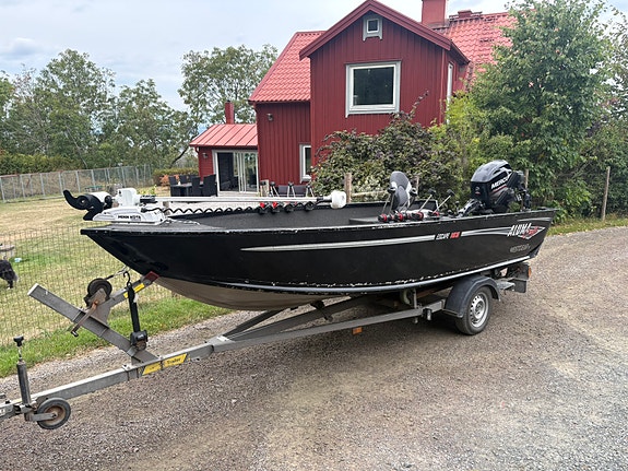 Alumacraft Escape 165 Tiller 6 of 7