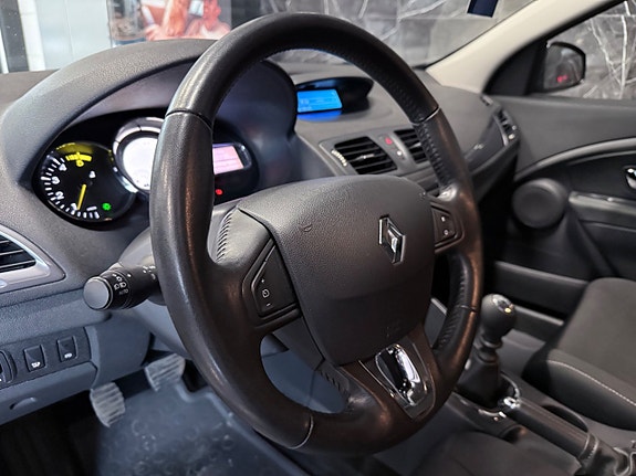 Renault Megane 18 of 19
