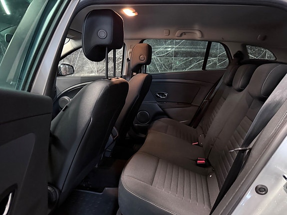 Renault Megane 14 of 19