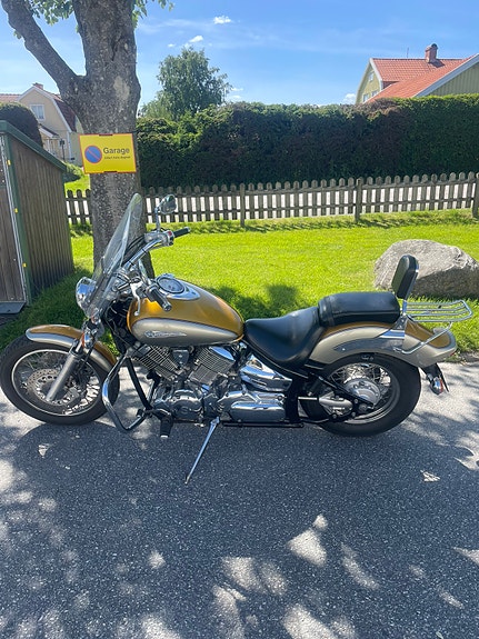 Yamaha XVS1100A 3 of 5