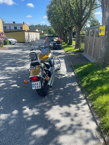 Yamaha XVS1100A 5 of 5