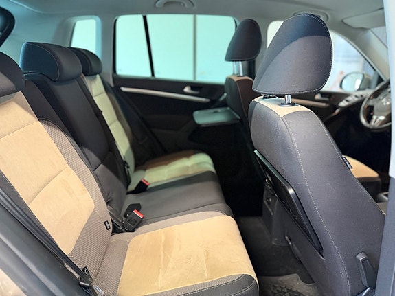 Volkswagen Tiguan 22 of 27
