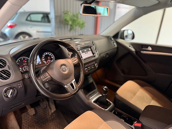 Volkswagen Tiguan 18 of 27