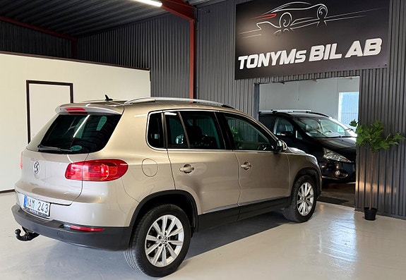 Volkswagen Tiguan 13 of 27