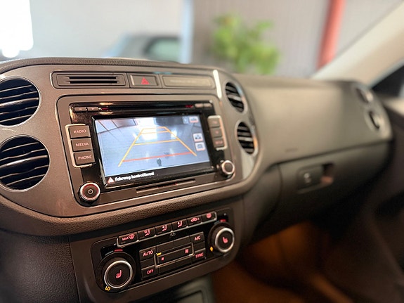 Volkswagen Tiguan 26 of 27