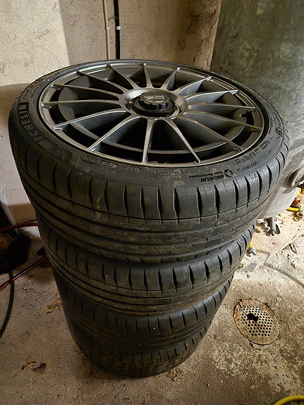 Product image 3 of 9