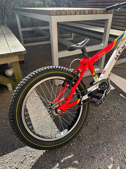 Product image 2 of 7