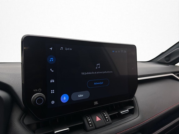 Toyota RAV4 Plug-in Hybrid 21 of 30