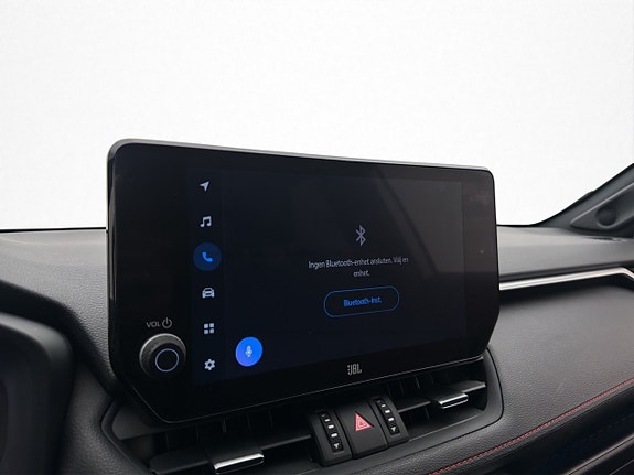 Toyota RAV4 Plug-in Hybrid 25 of 30