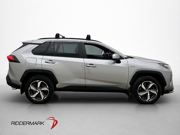 Toyota RAV4 Plug-in Hybrid 6 of 30