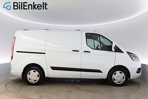 Ford Transit Custom 2 of 21