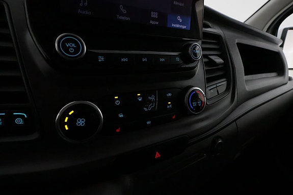 Ford Transit Custom 14 of 21