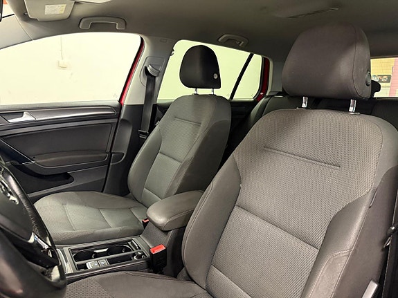 Volkswagen Golf-Serie 12 of 26