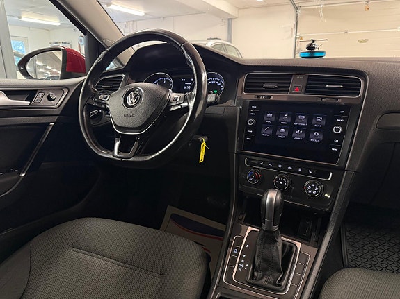 Volkswagen Golf-Serie 19 of 26