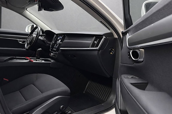 Volvo V90 12 of 15
