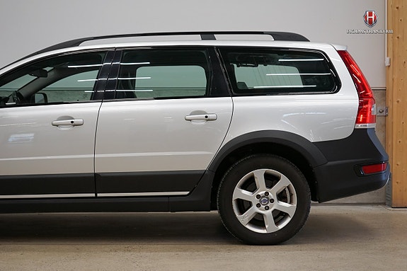 Volvo XC70 7 of 25