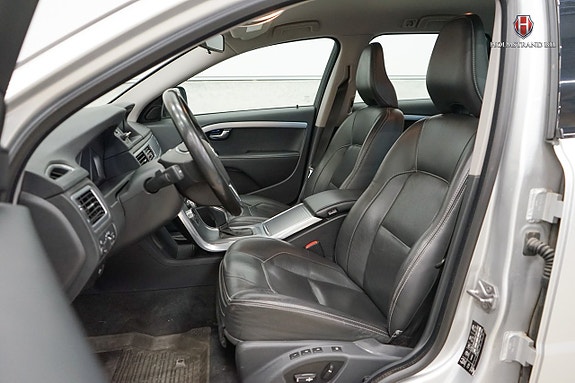 Volvo XC70 9 of 25