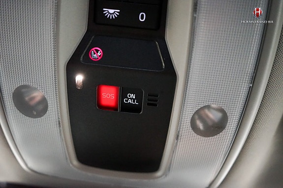 Volvo XC70 22 of 25
