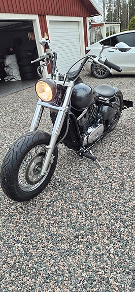 Kawasaki Vulcan 800 2 of 5