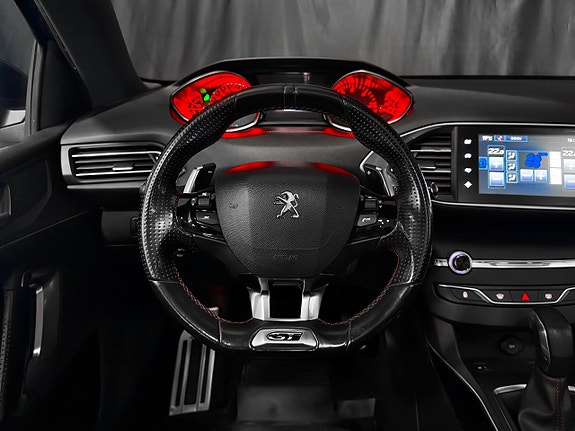 Peugeot 308 22 of 30