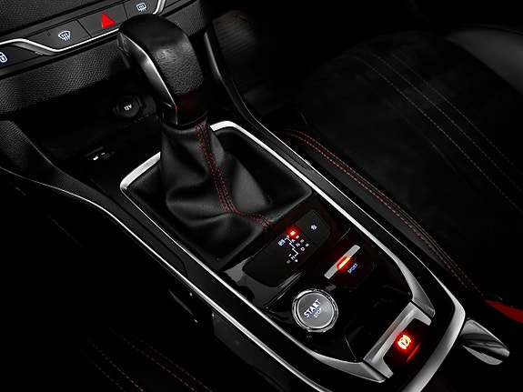 Peugeot 308 26 of 30