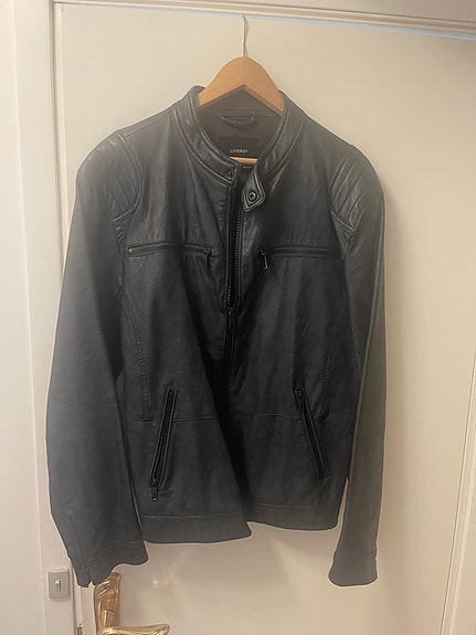 Product image 22 of 25